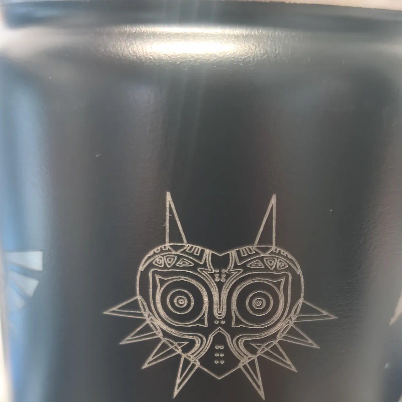 40oz(1183ml) Black to Silver Tumbler with Removable Handle test grid