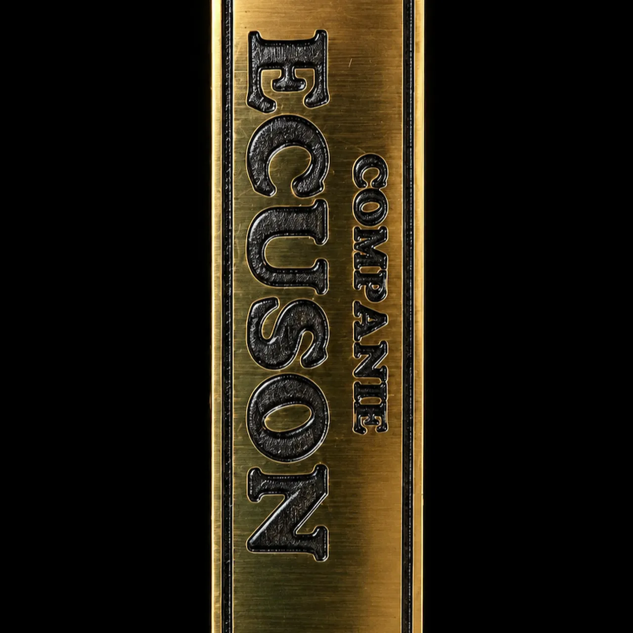 1/20"(1.3mm) Brushed Gold to Black Laser Engraving Two-Tone Plastic Sheet test grid