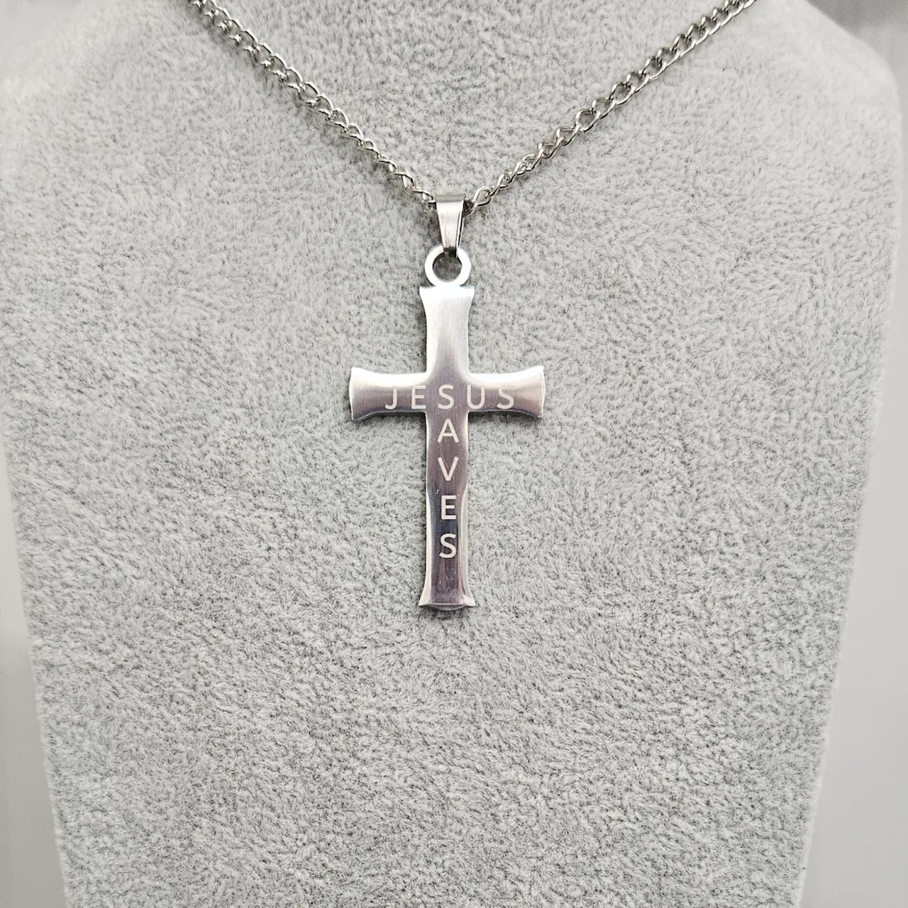 Stainless Steel Cross Pendant test grid