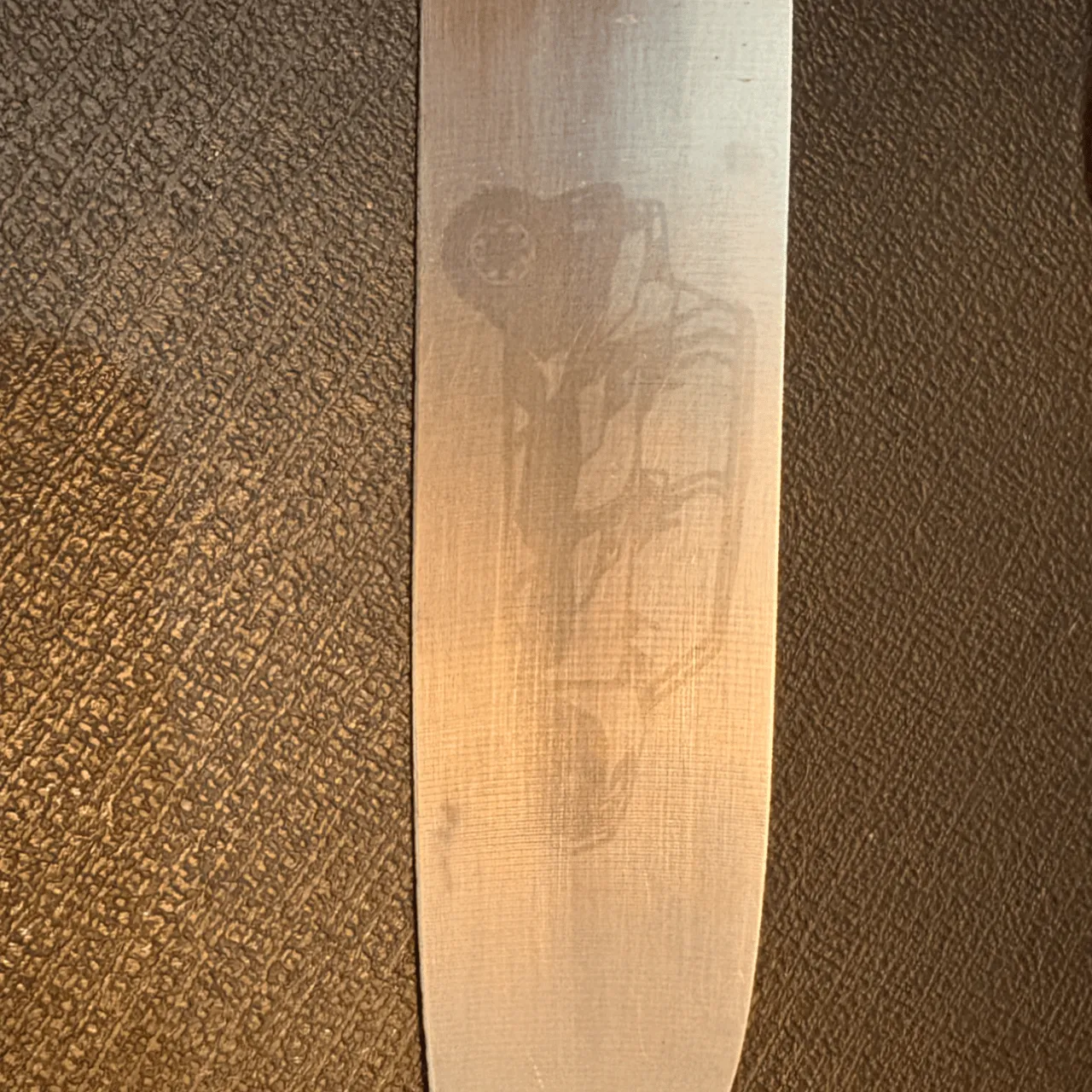 Küchenmesser aus Edelstahl test grid