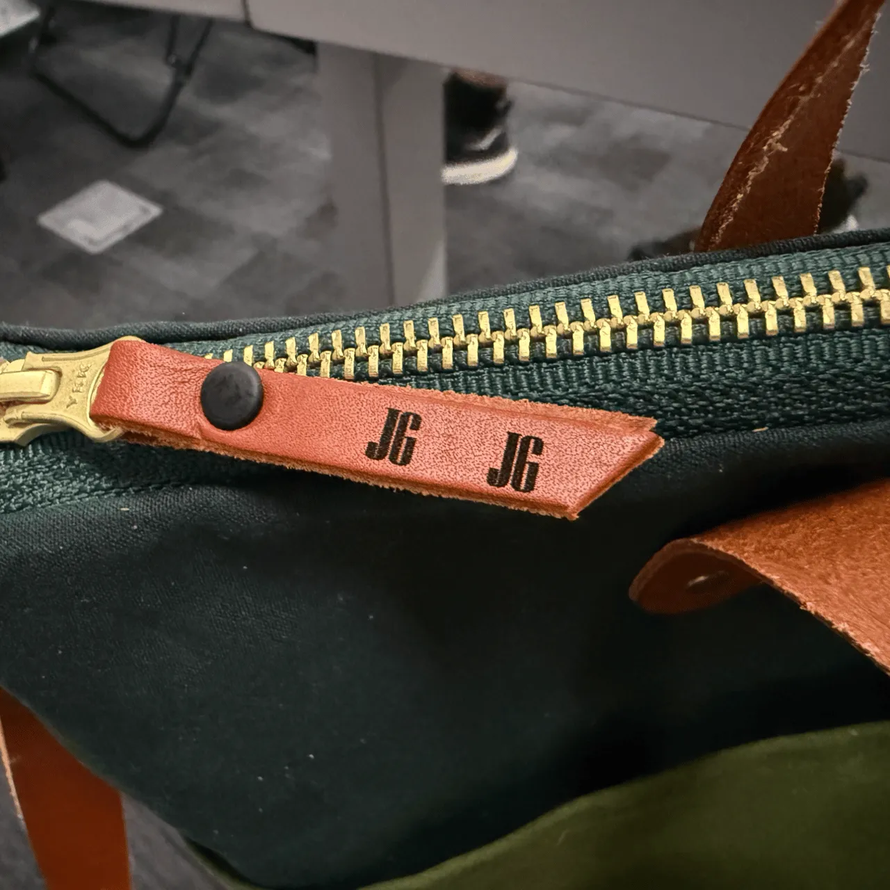 Brown Top Grain Cowhide Leather test grid
