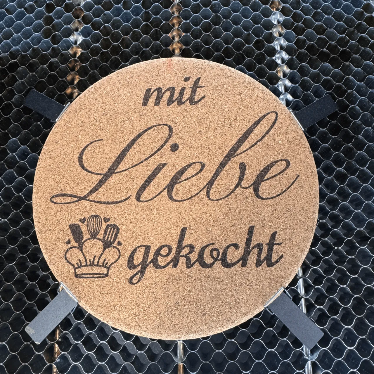 Round Cork Coasters test grid