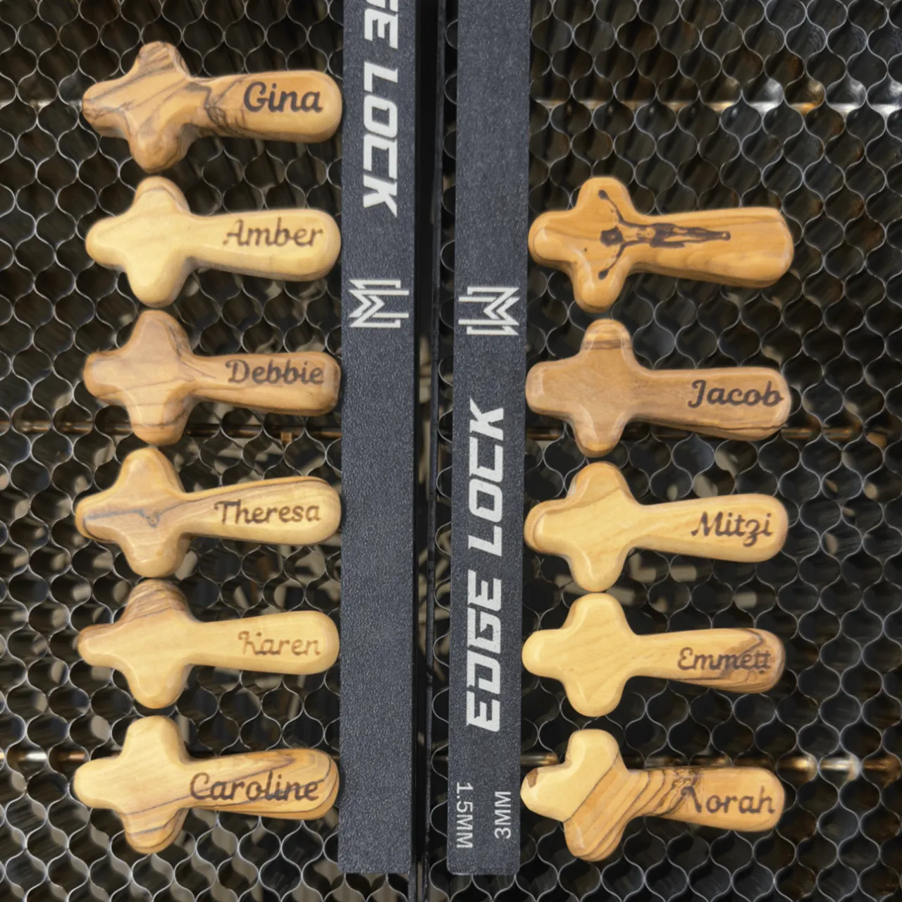 Olive Wood Comfort Cross test grid