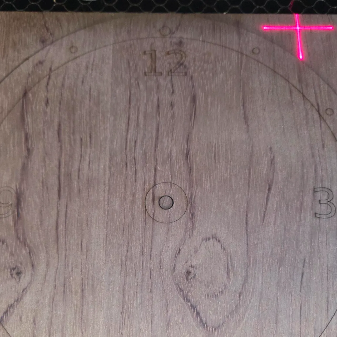 1/8"(3mm) Red Rose Plywood test grid