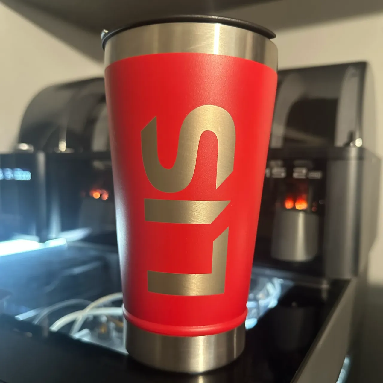 20oz(600ml) Harvest Red Coffee Tumbler for Laser Engraving test grid