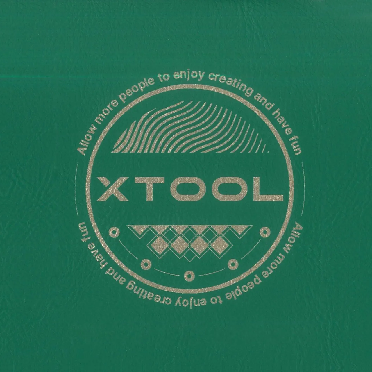 Green to Gold Laserable PU Notebook test grid