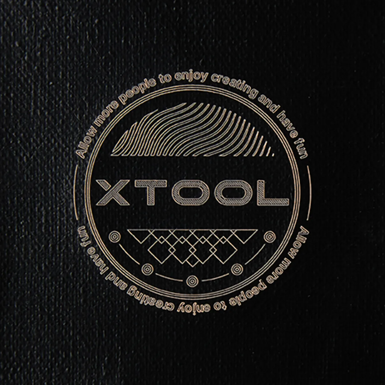 Coated Canvas (White+Black) test grid
